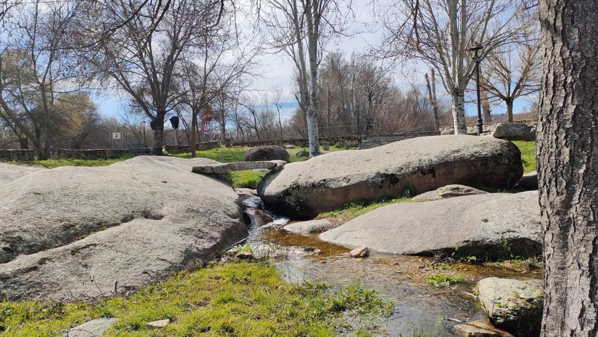 Alojamientos La Dehesa El Berrueco Bagian luar foto